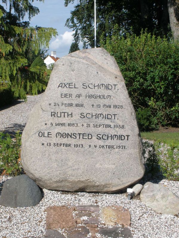 Ruth Schmidt .JPG
